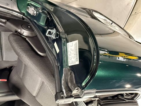 Used 1999 MAZDA MX-5 Miata image 57