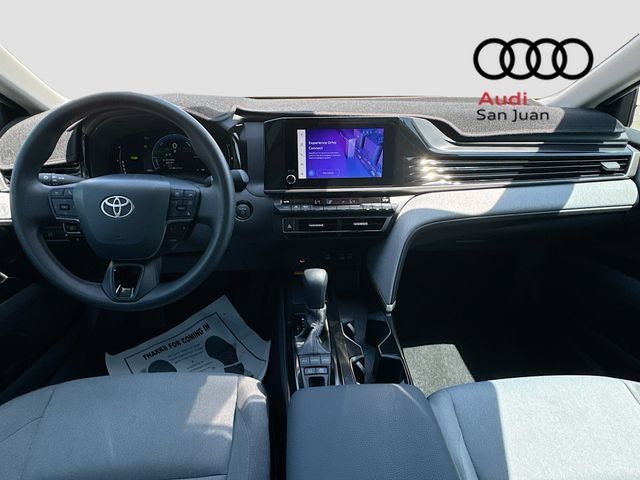 Used 2025 Toyota Camry LE FWD image 25