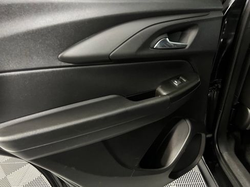 Used 2023 Chevrolet TrailBlazer ACTIV w/ Sun and Liftgate Package image 28