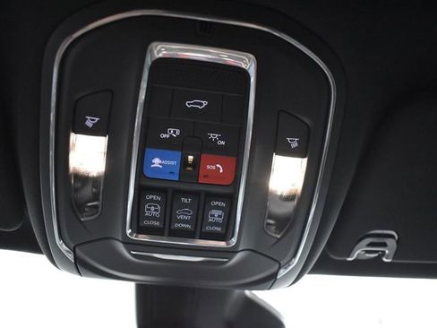 New 2026 Jeep Grand Wagoneer Limited AWD/4WD image 31