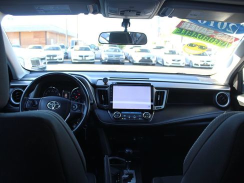 Used 2016 Toyota RAV4 XLE FWD image 25