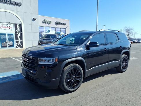 Used 2023 GMC Acadia SLE w/ Elevation Edition AWD/4WD image 2