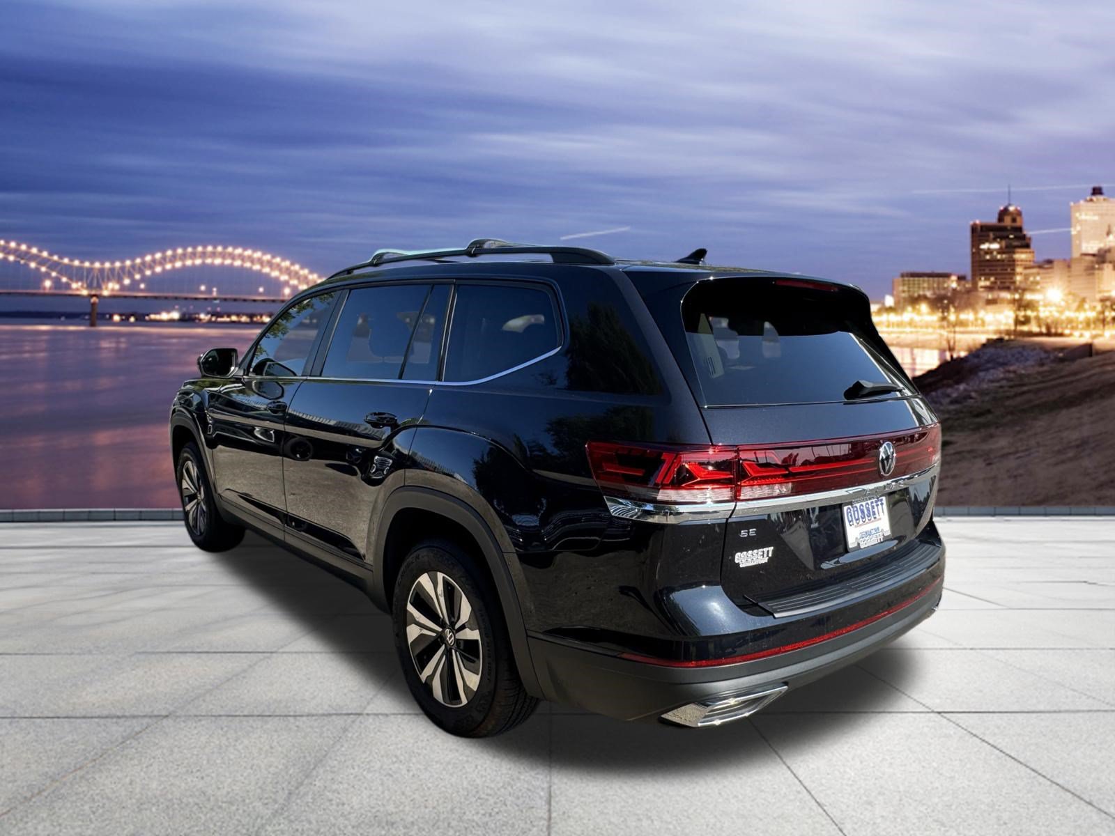Certified 2024 Volkswagen Atlas SE FWD image 3
