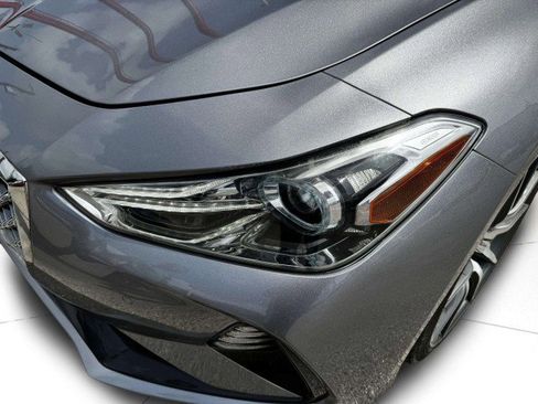 Used 2021 Genesis G70 3.3T RWD image 12