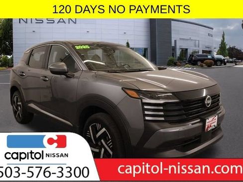 Used 2025 Nissan Kicks SV w/ Illumination Package FWD image 1