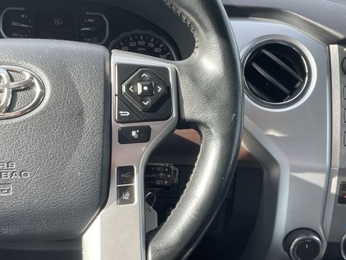 Used 2018 Toyota Tundra Limited w/ Limited Premium Package AWD/4WD image 19