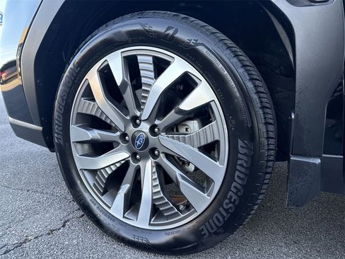 Used 2025 Subaru Forester Touring w/ Popular Package - Touring image 8