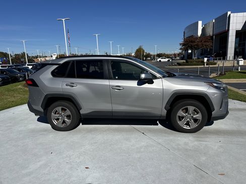 Certified 2022 Toyota RAV4 XLE image 11