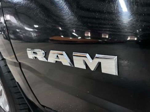 Used 2023 RAM 1500 Laramie AWD/4WD image 32