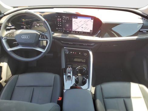 Used 2025 Audi Q5 Premium w/ Convenience Package AWD/4WD image 11