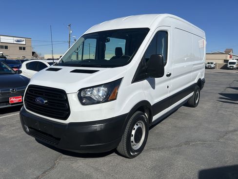 Used 2019 Ford Transit 250 image 2