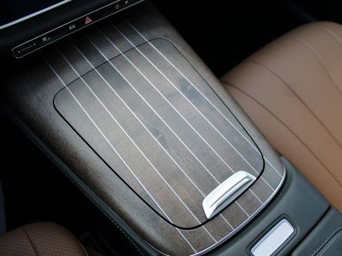 Used 2024 Mercedes-Benz E 350 4MATIC Sedan image 26