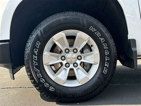 Used 2024 Chevrolet Silverado 1500 W/T w/ WT Value Package image 28