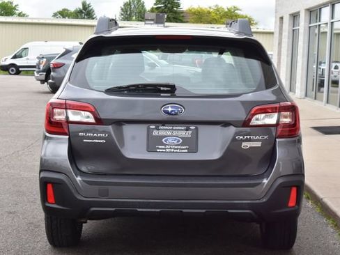 Used 2018 Subaru Outback 2.5i AWD/4WD image 8