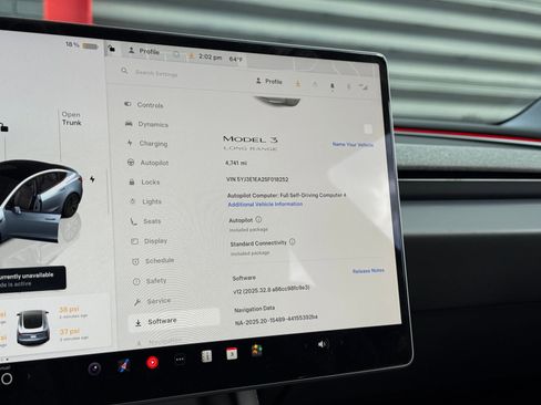 Used 2025 Tesla Model 3 image 18