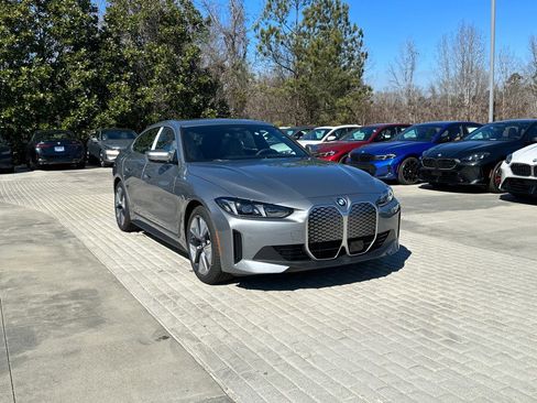 New 2026 BMW i4 eDrive40 w/ Premium Package image 24