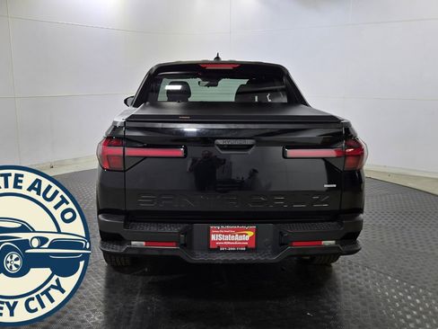 Used 2022 Hyundai Santa Cruz SEL image 6