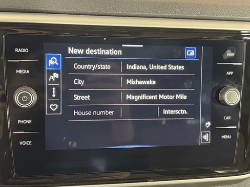 Used 2022 Volkswagen Atlas Cross Sport SEL Premium R-Line AWD/4WD image 21