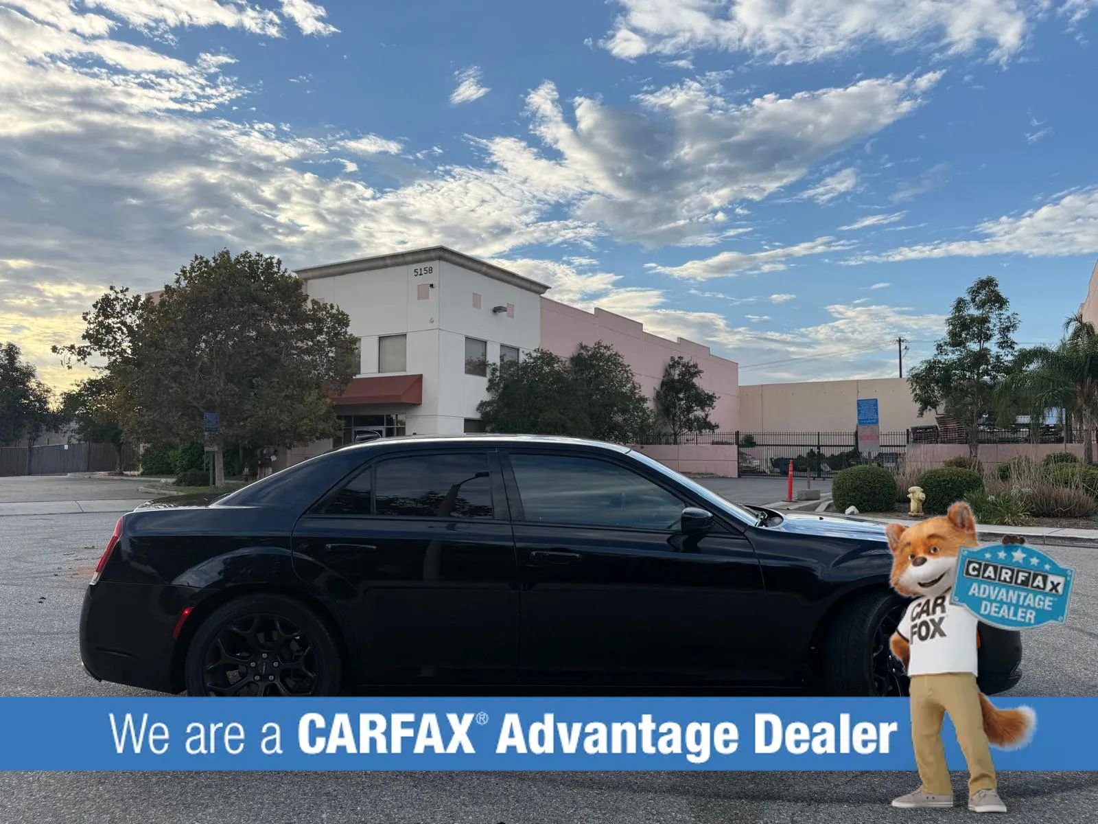 Used 2019 Chrysler 300 Touring RWD image 5