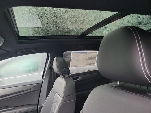 New 2026 Volkswagen Atlas Cross Sport SE image 8