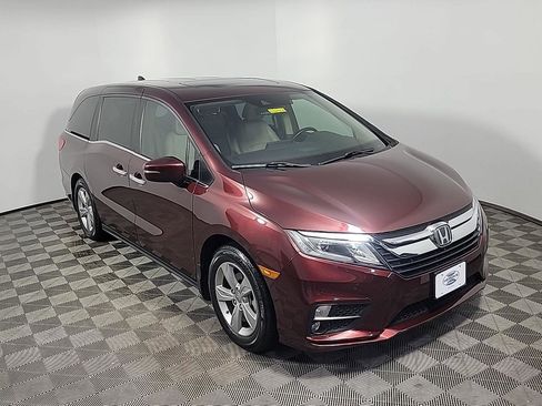 Certified 2018 Honda Odyssey EX-L image 2
