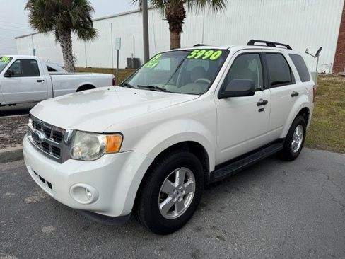 Used 2009 Ford Escape XLT image 3
