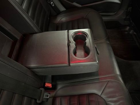 Used 2016 Volkswagen Passat 1.8T SEL Premium image 23