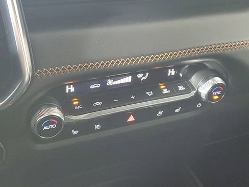 Certified 2025 MAZDA CX-50 AWD 2.5 S w/ Accent Package image 30