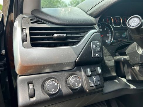 Used 2015 Chevrolet Tahoe LT AWD/4WD image 13