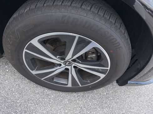 Used 2025 Lexus RX 350 Premium w/ Accessory Package (Z1) FWD image 2