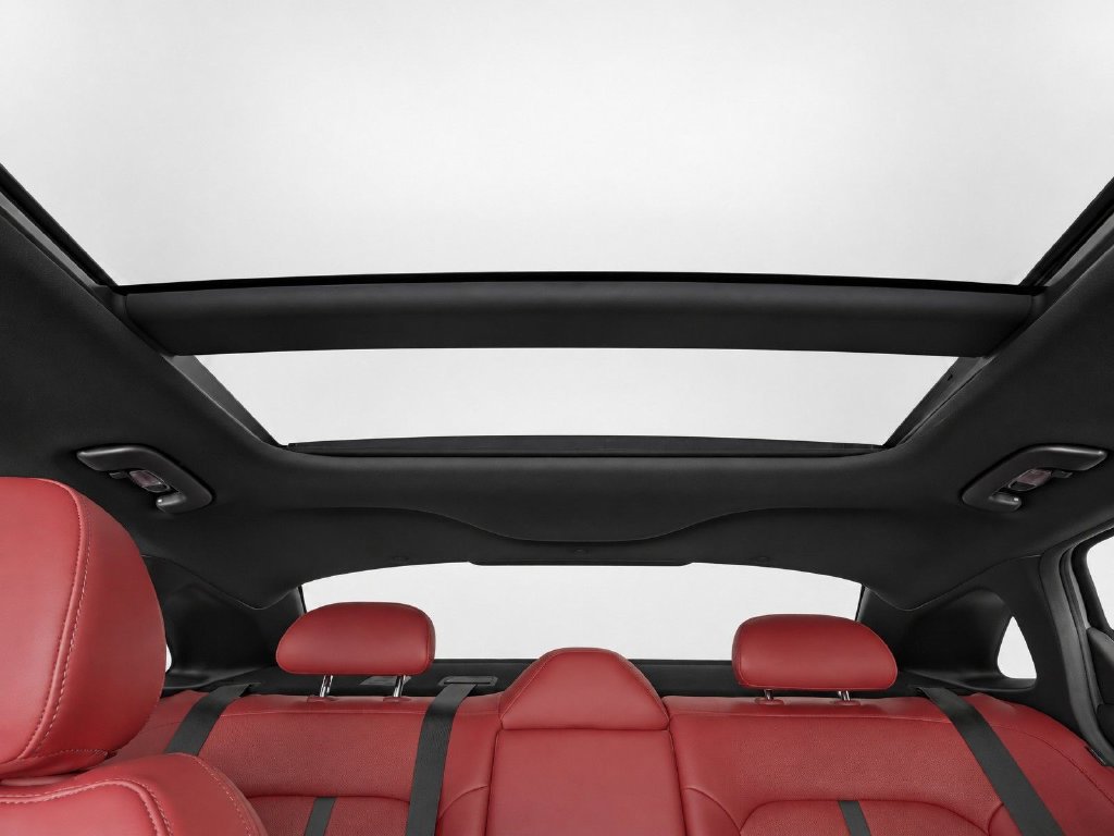 Certified 2021 Kia K5 GT-Line AWD/4WD image 37