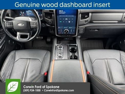 Used 2023 Ford Expedition Platinum AWD/4WD image 15