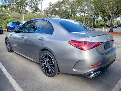 Used 2023 Mercedes-Benz C 300 Sedan image 3