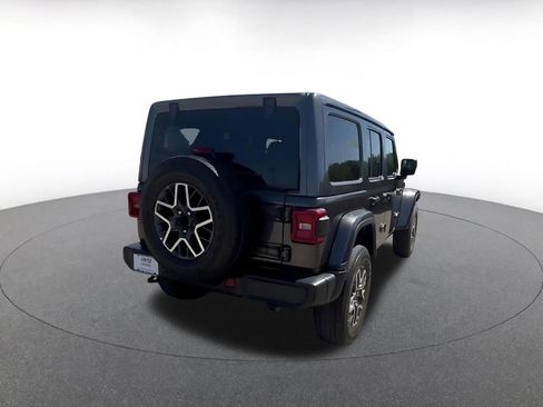 Used 2025 Jeep Wrangler Unlimited Sahara AWD/4WD image 14