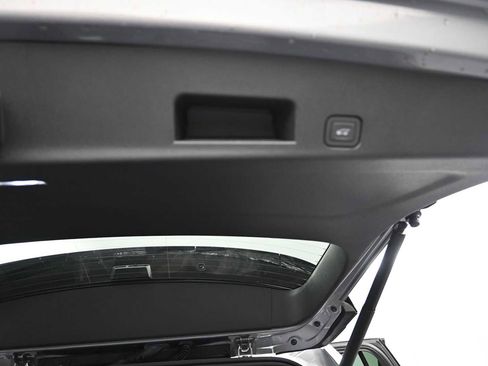 New 2026 GMC Acadia Elevation AWD/4WD image 7