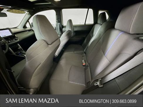 Used 2024 Toyota Corolla Cross SE w/ Moonroof Package image 23
