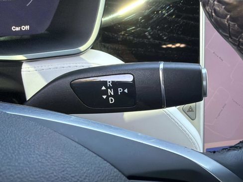 Used 2018 Tesla Model X 75D image 12