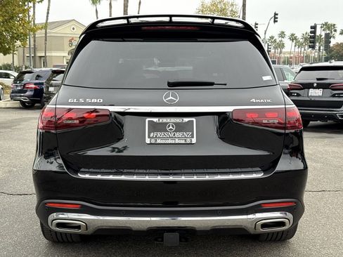 Used 2024 Mercedes-Benz GLS 580 4MATIC image 19