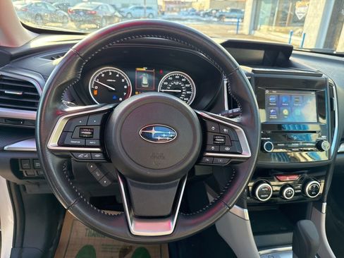 Used 2022 Subaru Forester Premium image 18