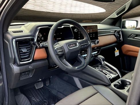 New 2026 GMC Canyon AT4 w/ Technology Plus Package image 7