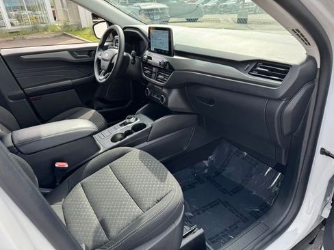 Used 2025 Ford Escape Active AWD/4WD image 22