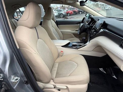 Used 2021 Toyota Camry LE image 16