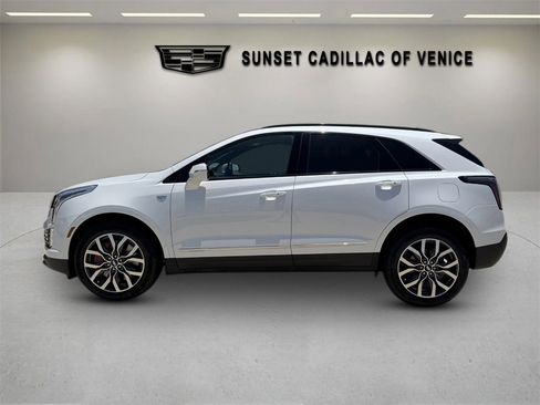 Used 2023 Cadillac XT5 Sportv AWD/4WD image 6