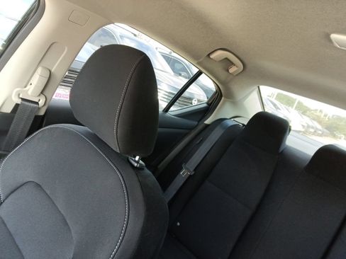 Used 2025 Nissan Sentra S FWD image 16