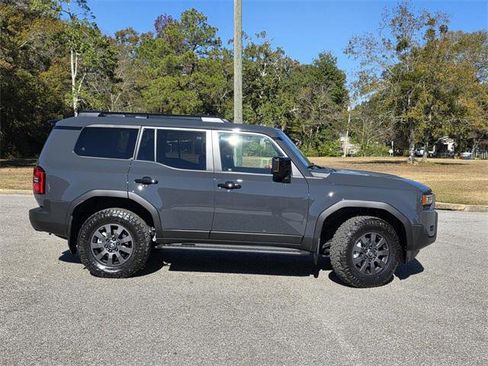 Certified 2025 Toyota Land Cruiser Base image 46