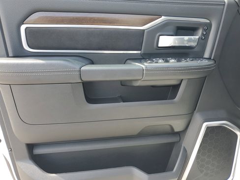 Used 2024 RAM 2500 Laramie image 21