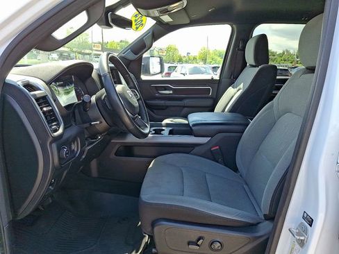 Used 2024 RAM 1500 Big Horn AWD/4WD image 9