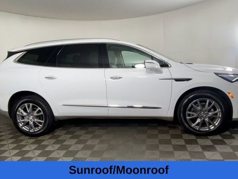 Certified 2023 Buick Enclave Essence w/ Experience Buick Package image 3