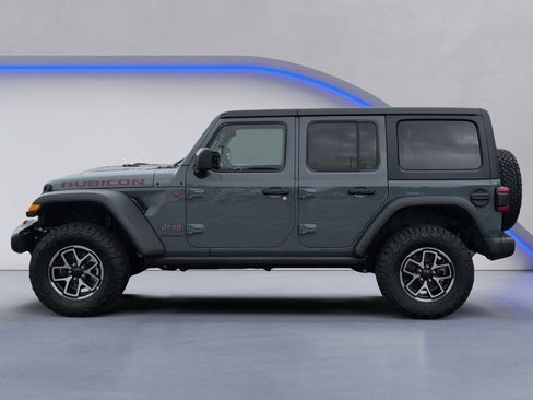 Used 2026 Jeep Wrangler Unlimited Rubicon AWD/4WD image 3