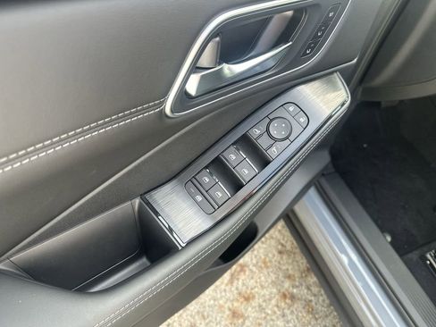 New 2026 Nissan Rogue Platinum AWD/4WD image 15